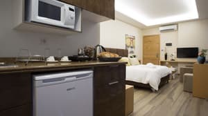 thumbnail: Private kitchenette