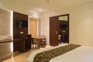 thumbnail: Room