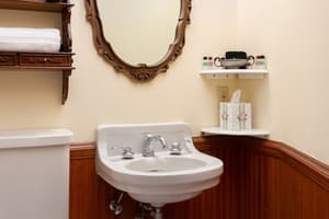 thumbnail: Bathroom