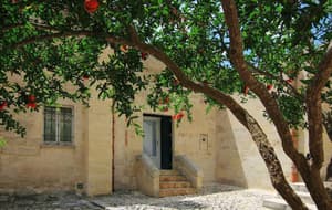 thumbnail: General view