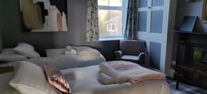 thumbnail: Courtyard view