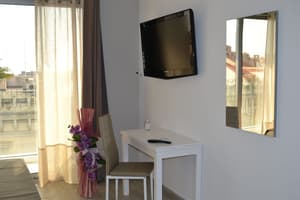 thumbnail: Room amenity