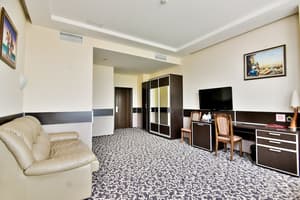 thumbnail: Room