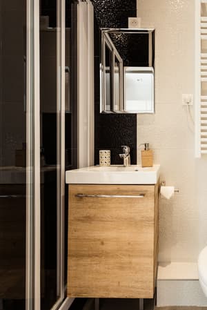 thumbnail: Bathroom