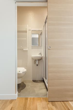 thumbnail: Bathroom