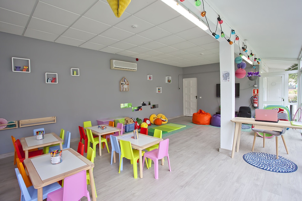 Children's play area - indoor