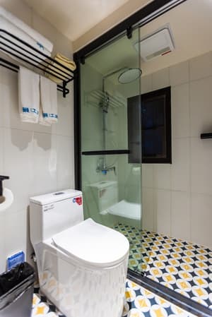 thumbnail: Bathroom
