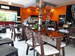 thumbnail: Coffee shop