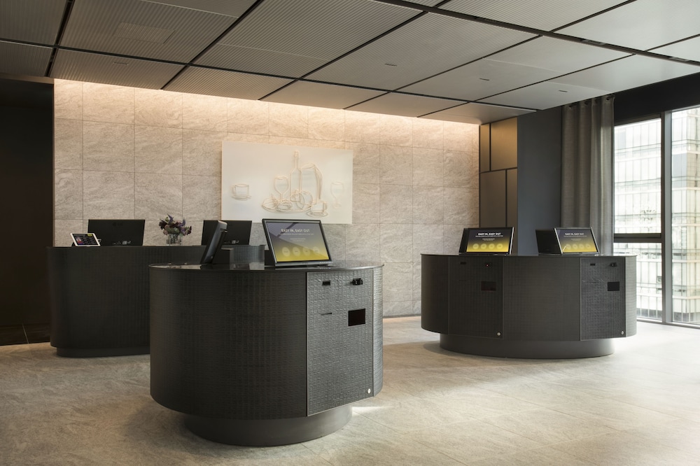 Check-in/check-out kiosk