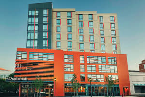 thumbnail: Exterior