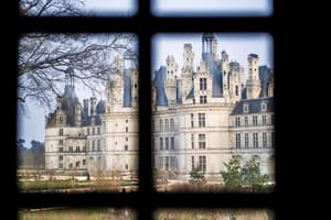 thumbnail: Courtyard view