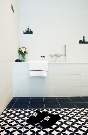 thumbnail: Bathroom