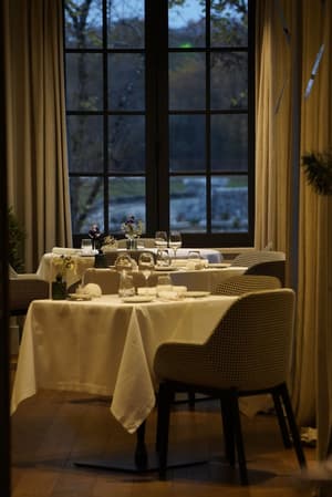 thumbnail: Restaurant