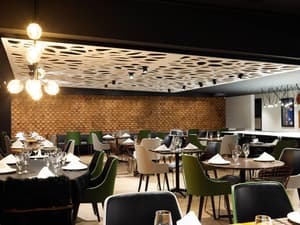 thumbnail: Restaurant