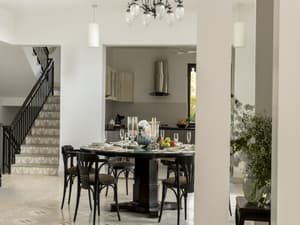 thumbnail: In-room dining