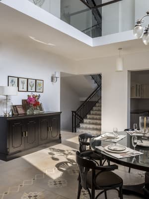 thumbnail: In-room dining