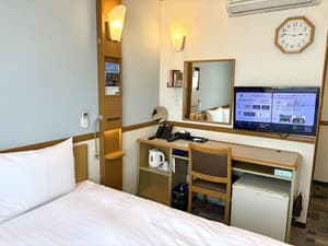 thumbnail: Room