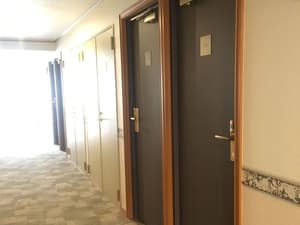 thumbnail: Hallway