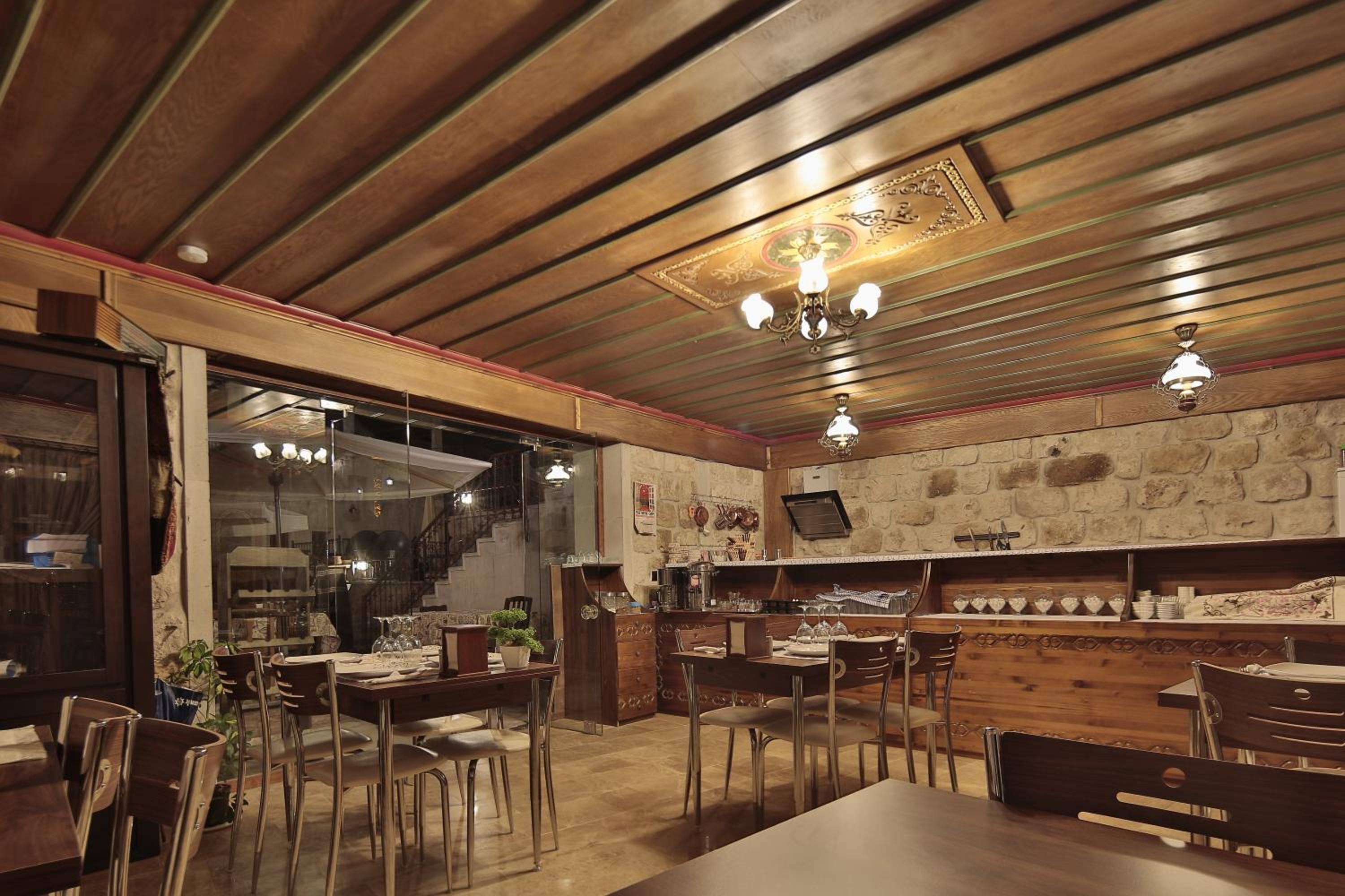 Restaurant-cafeteria