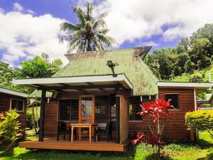 thumbnail: Exterior
