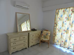 thumbnail: Room amenity