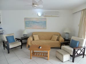 thumbnail: Living room
