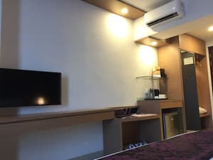 thumbnail: Room