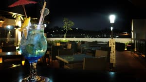 thumbnail: Sundeck