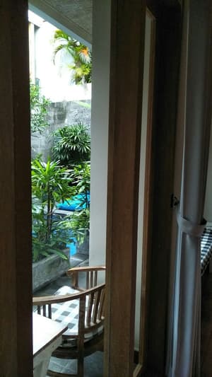 thumbnail: Garden view