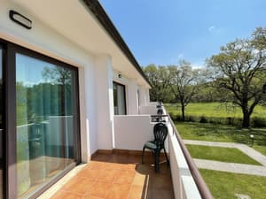 thumbnail: Balcony
