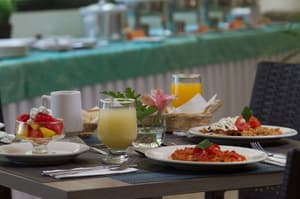 thumbnail: Breakfast area