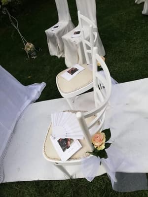 thumbnail: Outdoor wedding area