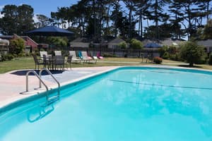 thumbnail: Outdoor pool