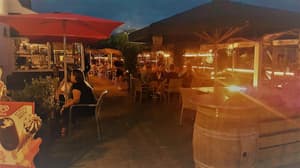 thumbnail: Restaurant