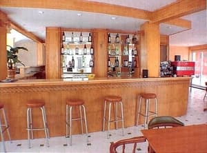 thumbnail: Bar (on property)