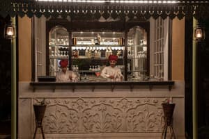 thumbnail: Restaurant