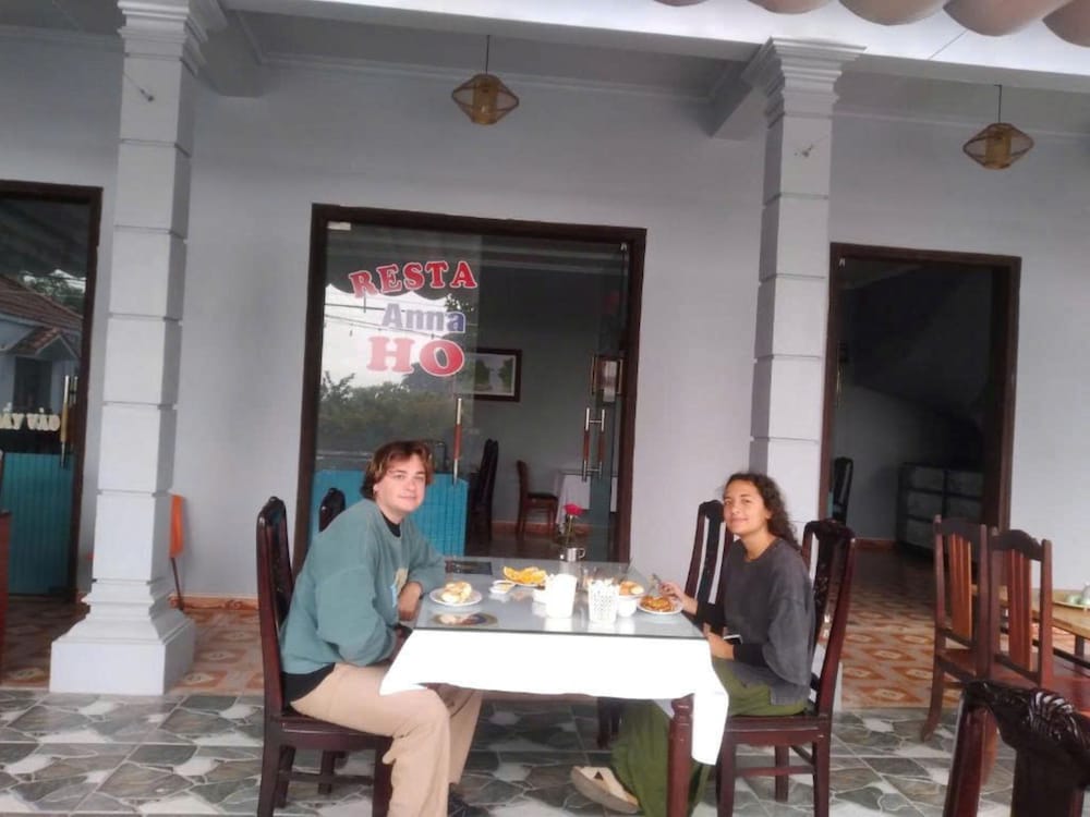 Restaurant-cafeteria