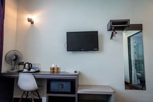 thumbnail: Room