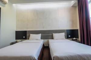 thumbnail: Room