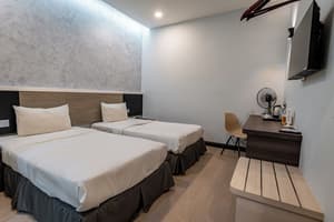 thumbnail: Room
