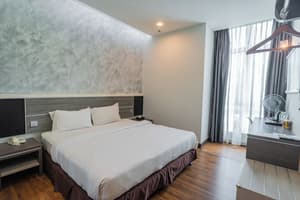 thumbnail: Room