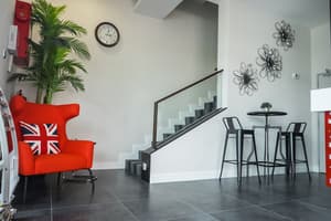 thumbnail: Interior