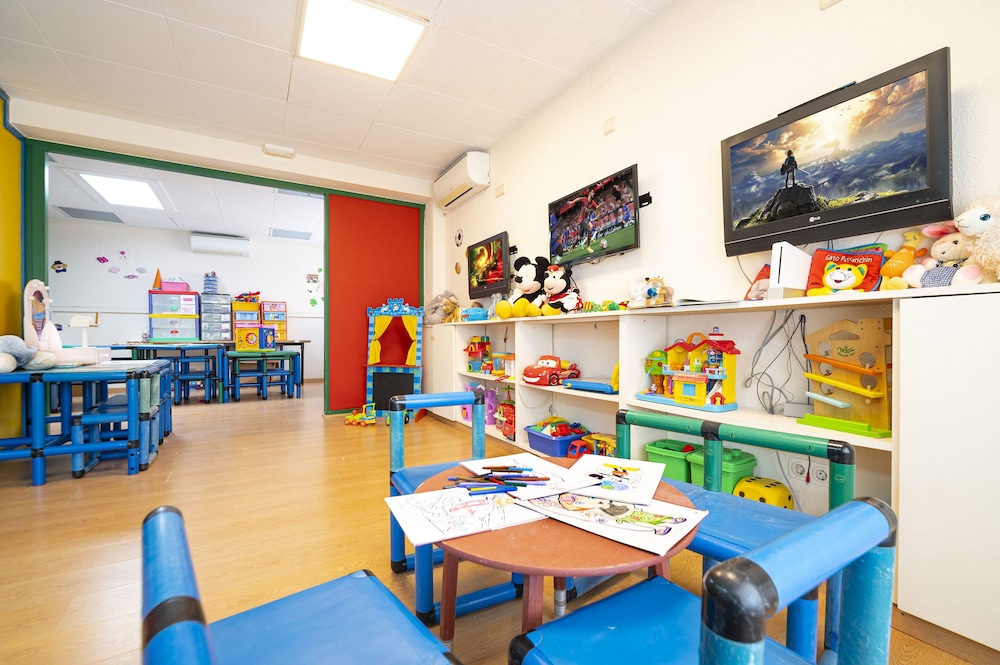 Children's play area - indoor