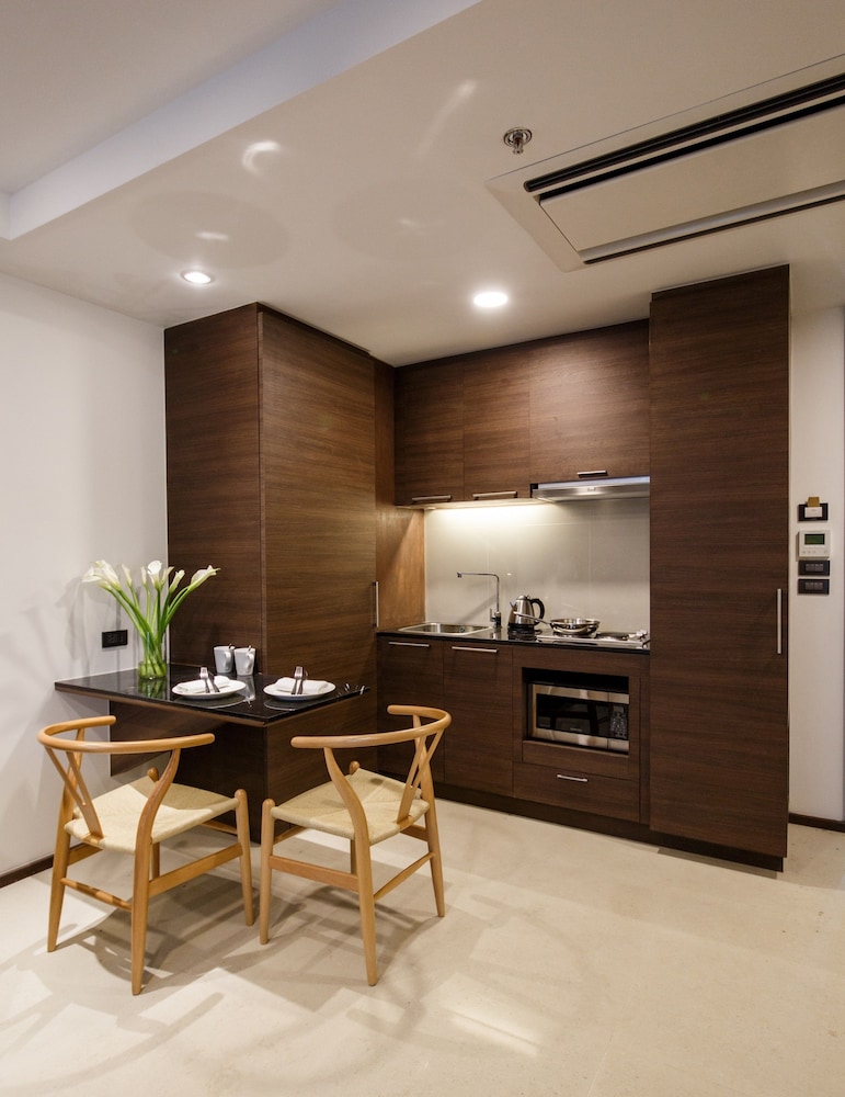 Private kitchenette