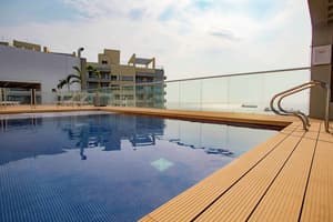 thumbnail: Pool
