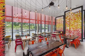 thumbnail: Breakfast area