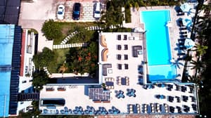 thumbnail: Exterior