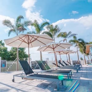 thumbnail: Sundeck
