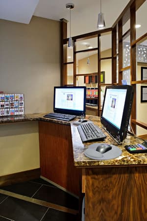 thumbnail: Business center