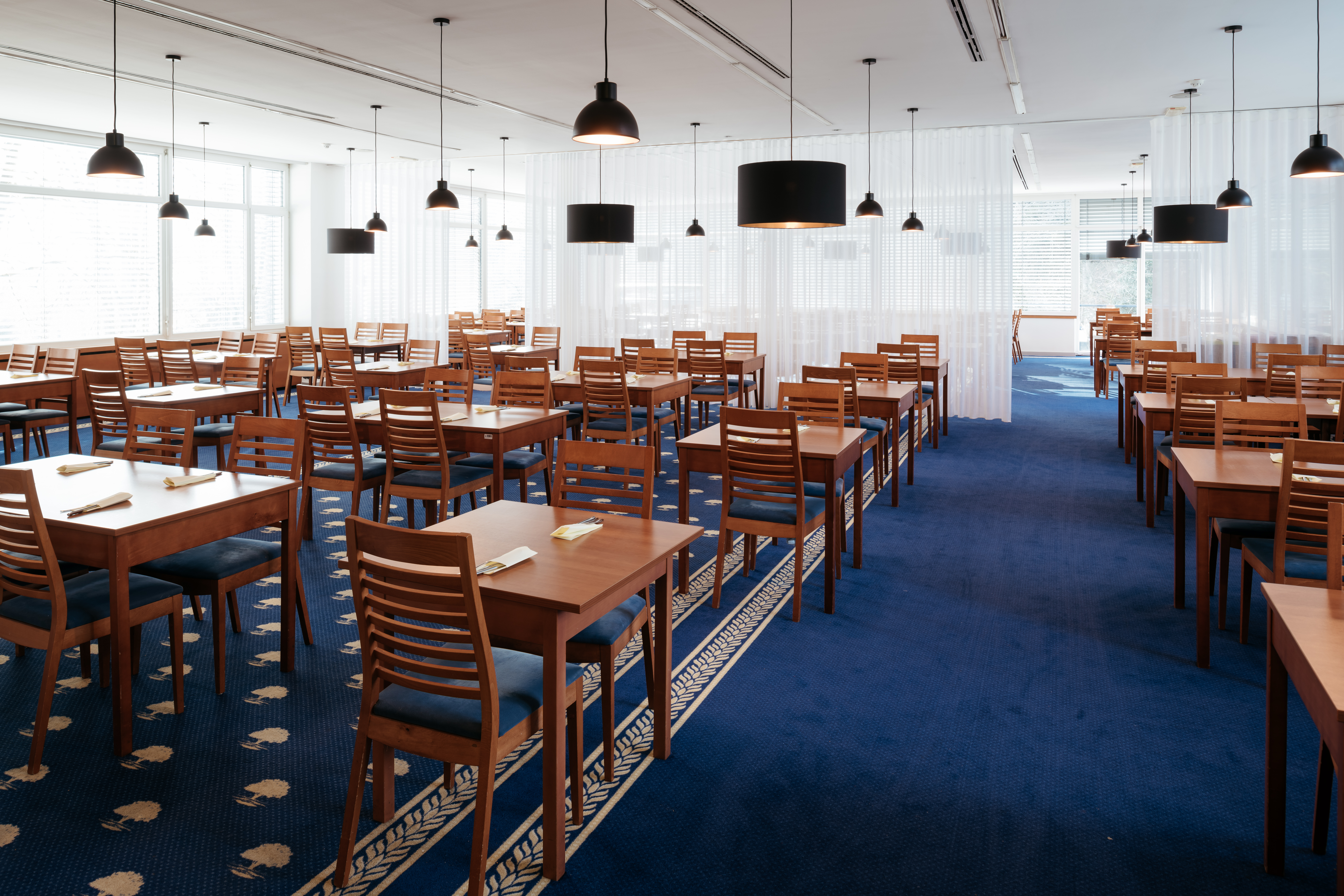 Restaurant-cafeteria